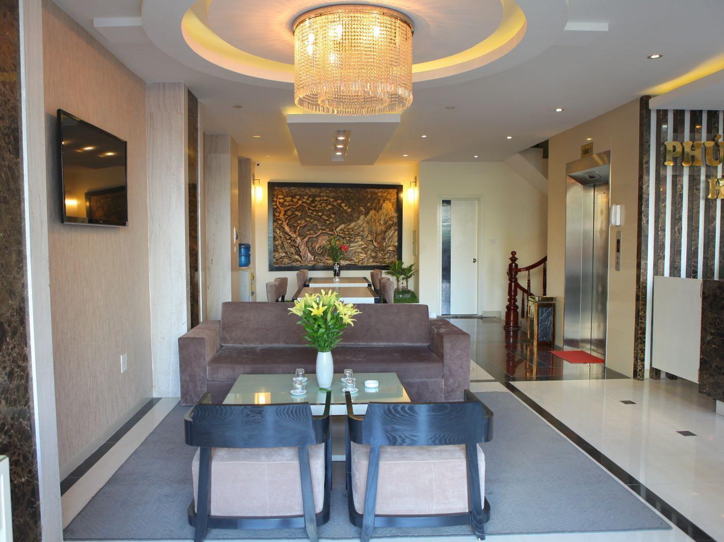 Phu Nhuan Hotel Hanoi Exterior photo