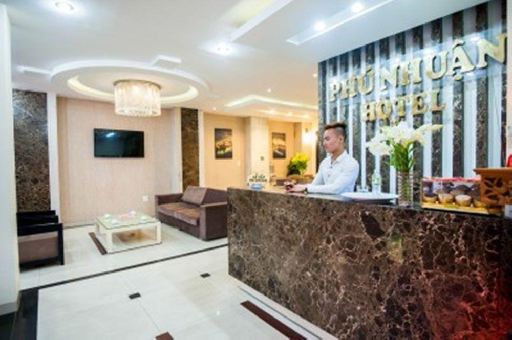Phu Nhuan Hotel Hanoi Exterior photo