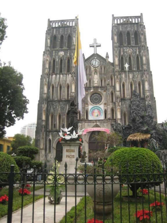 Phu Nhuan Hotel Hanoi Exterior photo